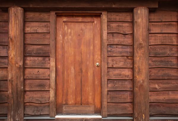 Cost of Log Cabin Siding Installation in Topeka