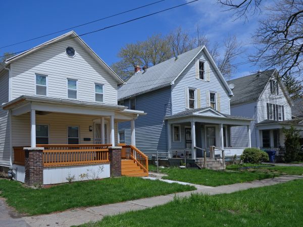 Cost of Aluminum Siding Replacement in Topeka