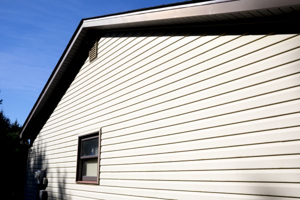 Cost of Dutch Lap Siding Installation in Topeka