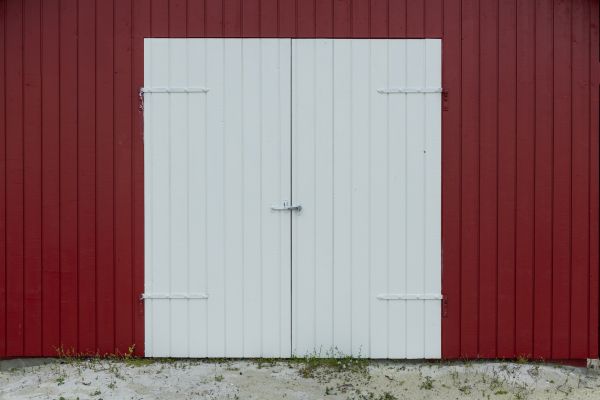 Cost of Pole Barn Siding Installation in Topeka